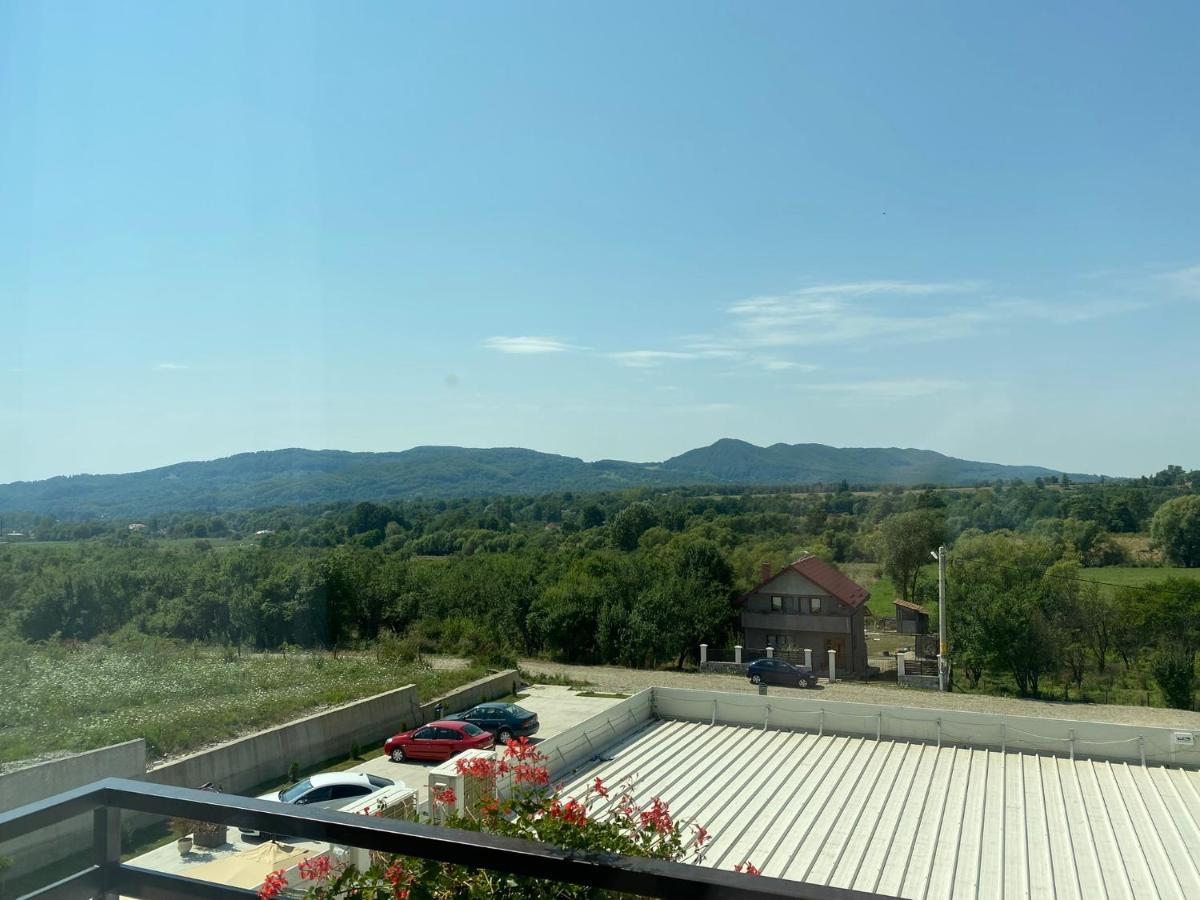 Hotel Maya Horezu Buitenkant foto